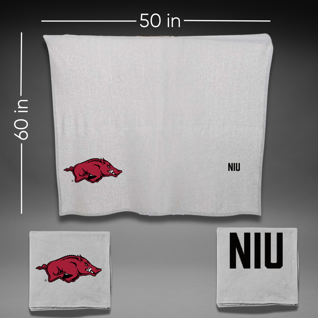 University of Arkansas Baseball Gray Blanket - Maika Niu